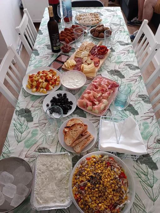 Ha sido un buen día  Muchas gracias por la invitación guapísimos 