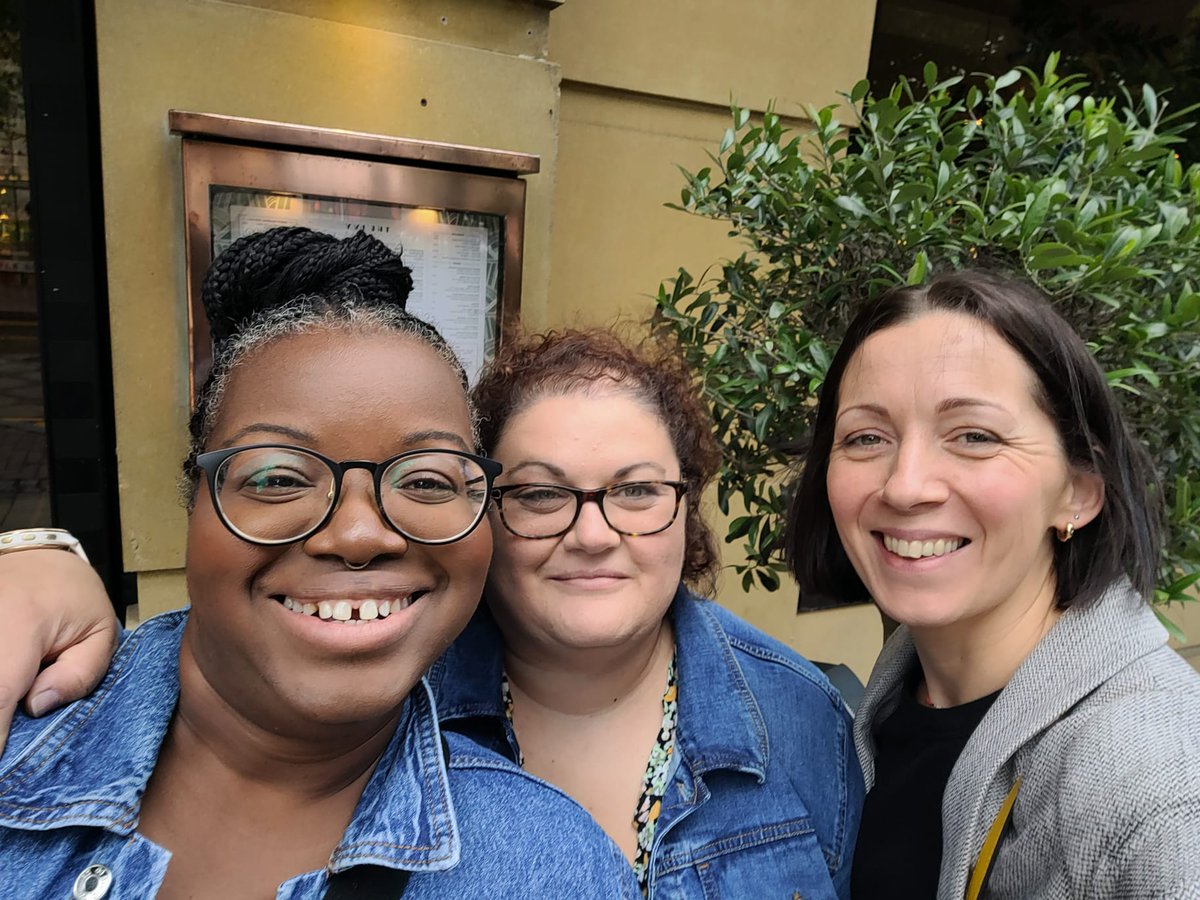 Melanie Brown (@mel_brown_) on Twitter photo Celebrating 20 yrs as qualified midwives. 60 combined yrs of midwifery. We have all branched off into different areas but we are bonded by our many years together as core delivery suite midwives Happy anniversary x <a href="/BWH_NHS/">Bham Women's Hosp ๐</a> @kathyanne202 @maba2712 #2000long #midwives4life #old Celebrating 20 yrs as qualified midwives. 60 combined yrs of midwifery. We have all branched off into different areas but we are bonded by our many years together as core delivery suite midwives Happy anniversary x <a href="/BWH_NHS/">Bham Women's Hosp ๐</a> @kathyanne202 @maba2712 #2000long #midwives4life #old