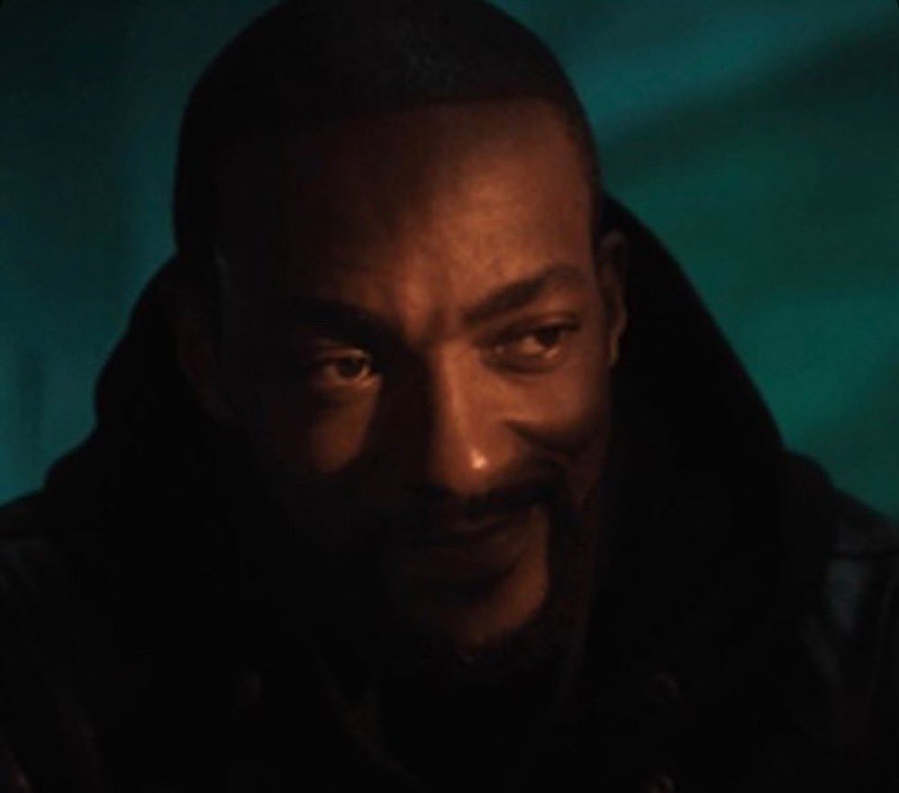 just_loach's tweet image. Everytime I watch a different angle of the brawl