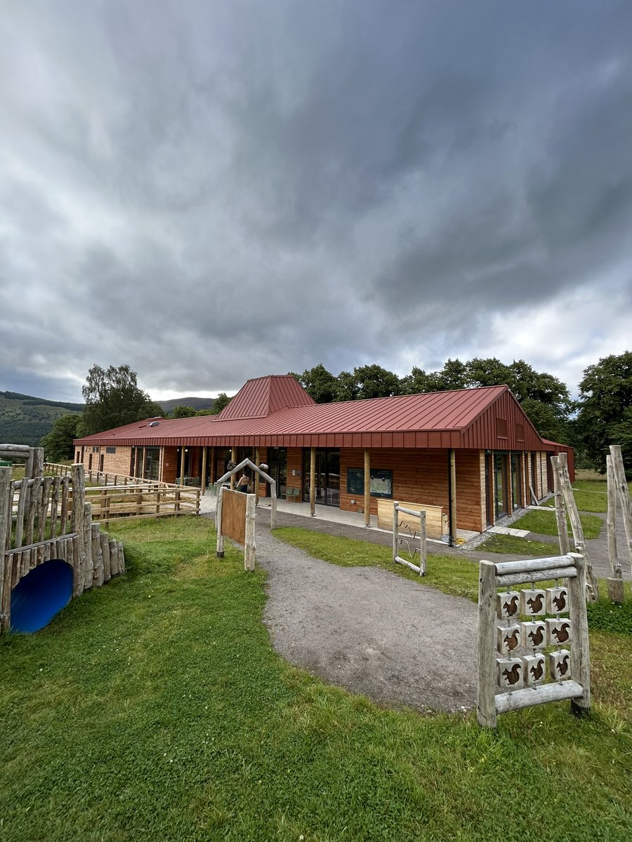 metal_solutions's tweet image. A Worlds First, Dundreggan Rewilding Centre, Scotland 

Traditional Standing Seam roof and wall cladding in Tile Red GreenCoat PLX PURAL distribution by @metal_solutions 
The installation by @hlmetalsltd of Dumbarton 

#greencoatplx