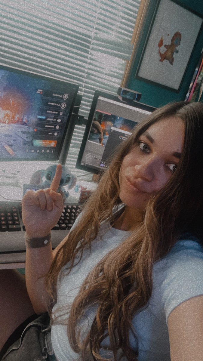 Lexxicharmsttv's tweet image. Happy Sunday!

Live on Twitch! Come hangout!💜

#SmallStreamerCommunity #SupportSmallerStreamers #TwitchSmallStreamers 

Link in comments!