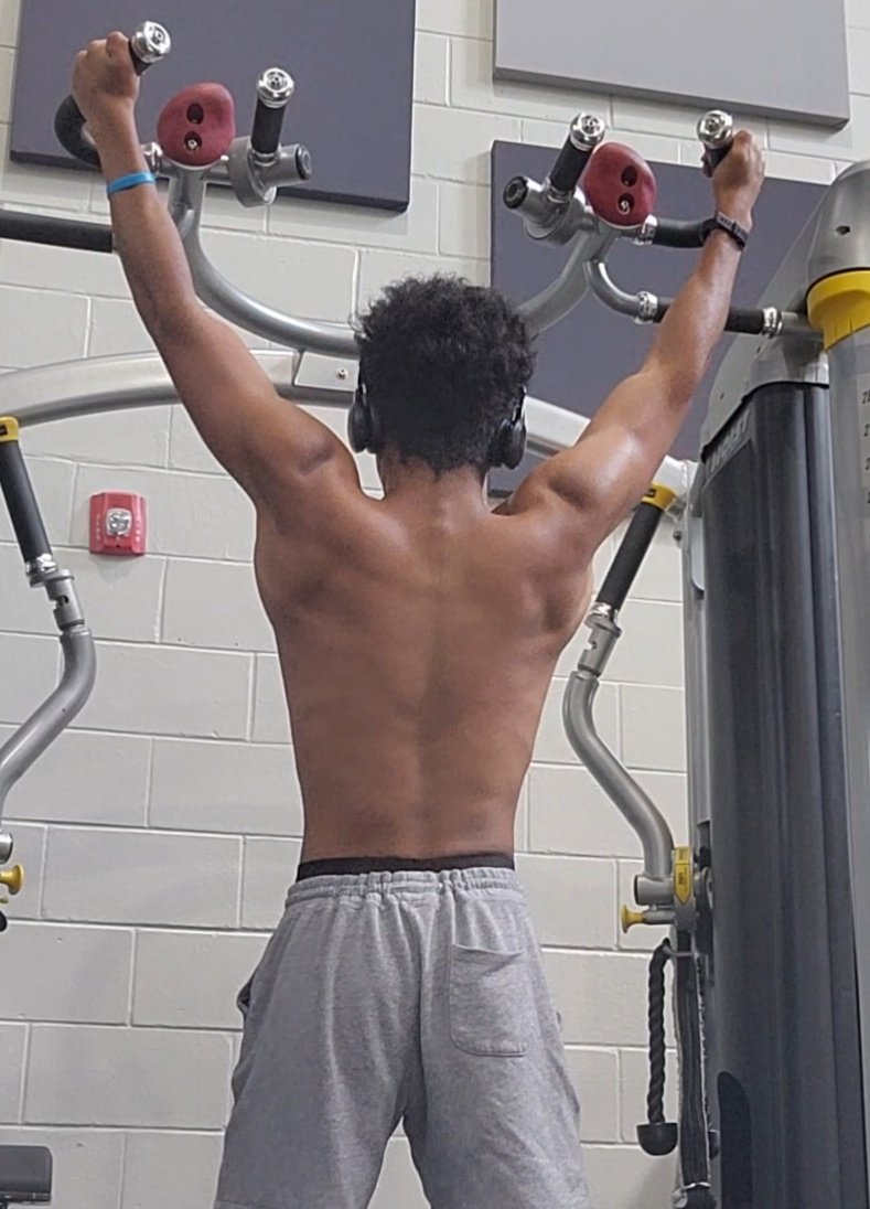 Pasta1k's tweet image. How we Looking 🙈 

started Boxing too!

Started March and this is Now 🫡

The Grind ain't over 💪🏽 💯