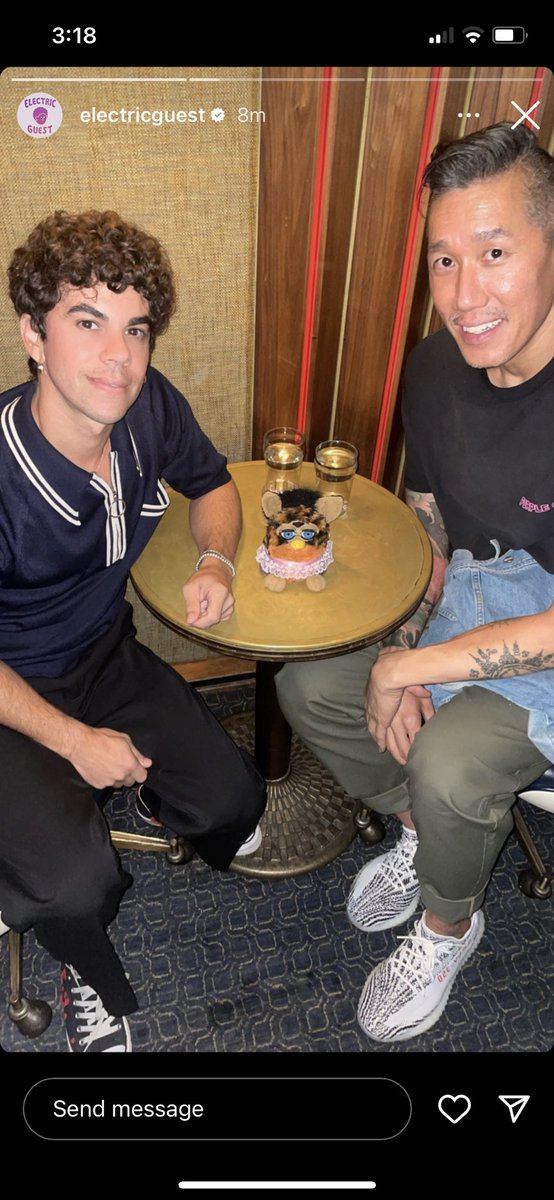 theairagain's tweet photo. CHESTER??????? https://t.co/6qVH9Q4LhJ