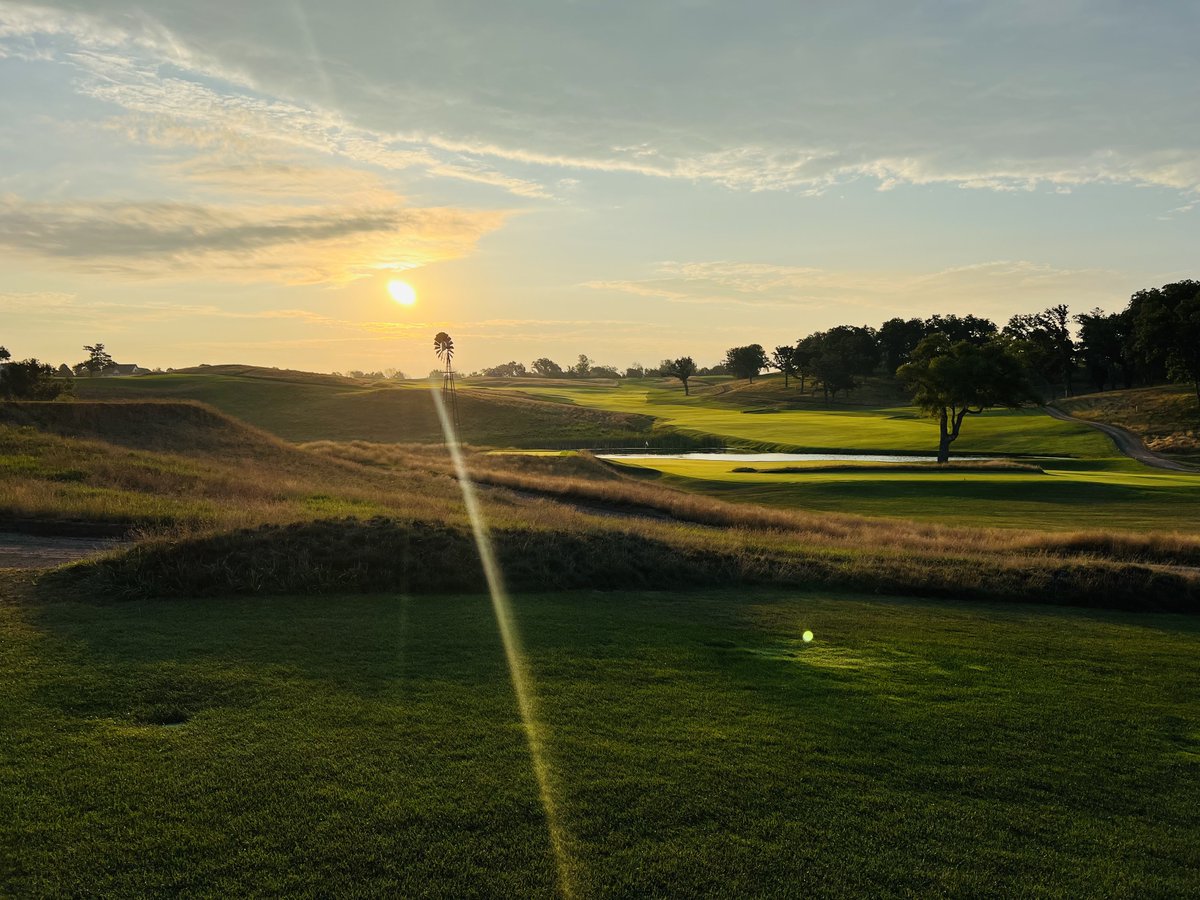 Rian Simpson tweet media