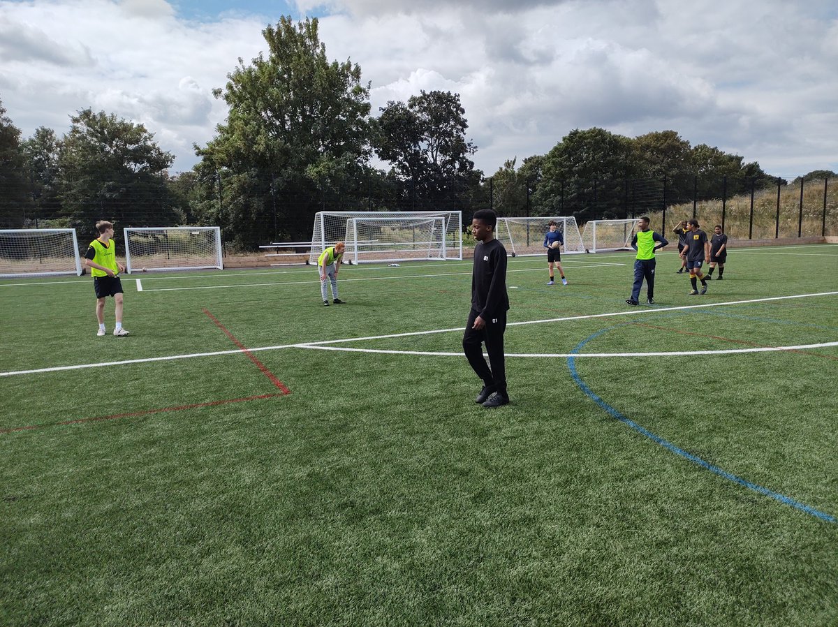 SouthwarkTigers's tweet photo. New season 🔥
First Sunday session 🤼
Beautiful feelings 🌈

Thank you everyone.

WE ARE BACK 🏉

You are Southwark Rugby 🟡⚫🔴

#sportdevelopment #southwarktigers #londonrugby #londonlife #rugbygram #kidsrugby #minisrugby #youthrugby #southwark https://t.co/kRNfx4UZES