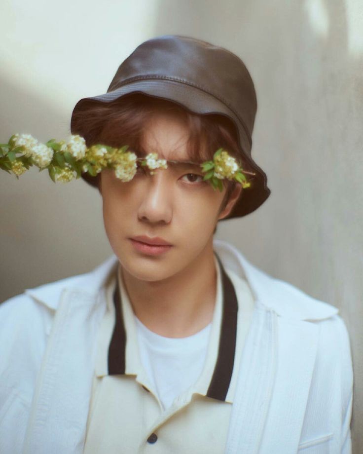 trcer85's tweet photo. most beautiful man ever https://t.co/DnzNzkYjzg