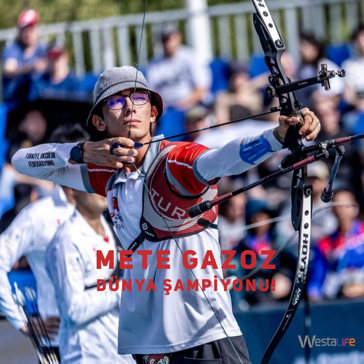 Mete Gazoz DÜNYA ŞAMPİYONU! 
Hyundai Okçuluk Dünya Kupası finalinde Eric Peters'ı 6-4 mağlup eden sporcumuz, altın madalyanın sahibi oldu!
Seninle gurur duyuyoruz! #metegazoz #dünyaşampiyonu