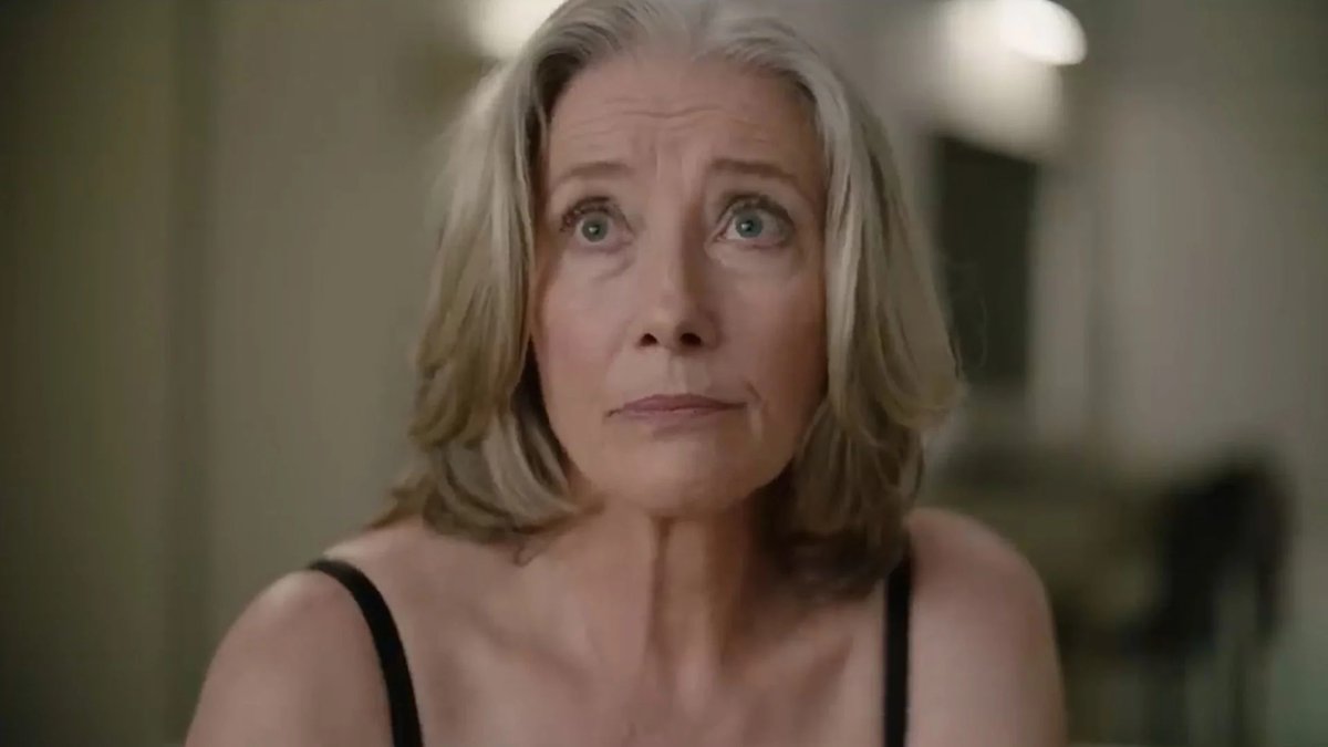 NangoCine's tweet photo. Si no sabes que ver este domingo fíjate que Netflix subió "Buena suerte, Leo Grande" una de mis pelis favoritas del año pasado.

Una viuda (Emma Thompson brilla) ex profe de escuela contrata un trabajador sexual para intentar conocer el placer que nunca sintió.

Hermosa peli. https://t.co/XYBRbKDmBS