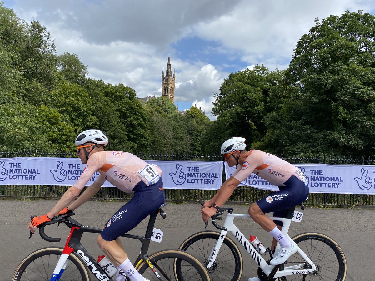 PatersonHelena's tweet photo. Absolutely amazing having a world class cycling race in our backyard! Great day following the @CyclingWorlds men’s elite race around @UofGlasgow. Snapped these shots of the winner, silver and bronze finishers earlier. @mathieuvdpoel @WoutvanAert @TamauPogi 

#PowerOfTheBike https://t.co/TMSALiJjV7