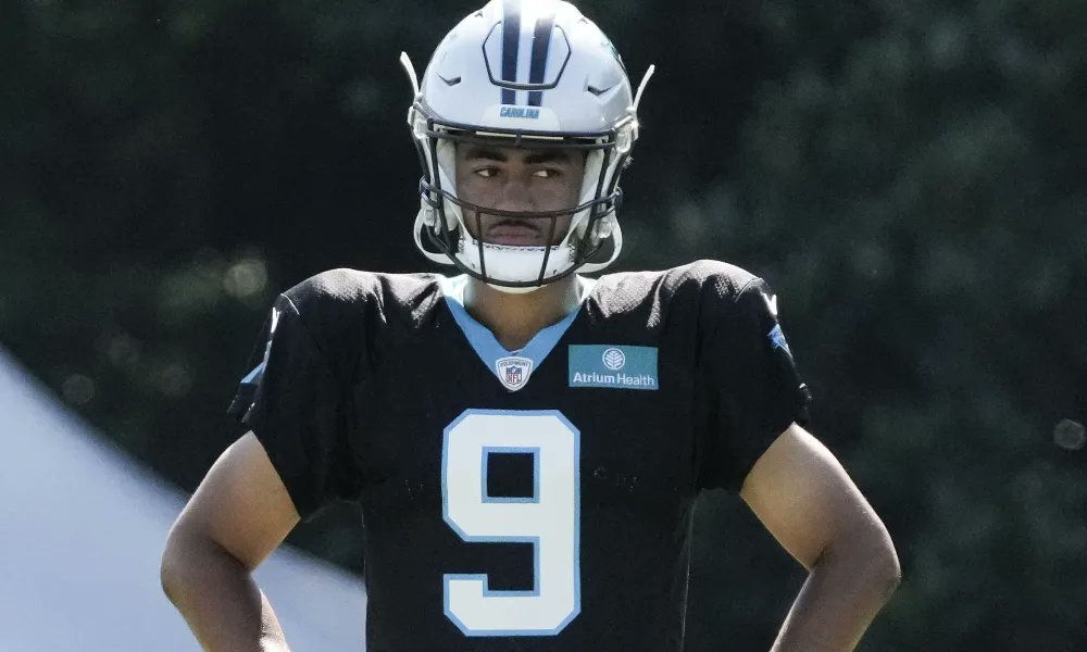 NFL_DovKleiman's tweet photo. Update: #Panthers will play rookie 1st overall pick QB Bryce Young on Week 1 of pre-season vs the #Jets, according to the team.

Good for the rookie to get as many reps as he can. https://t.co/8kzCn4xvi6