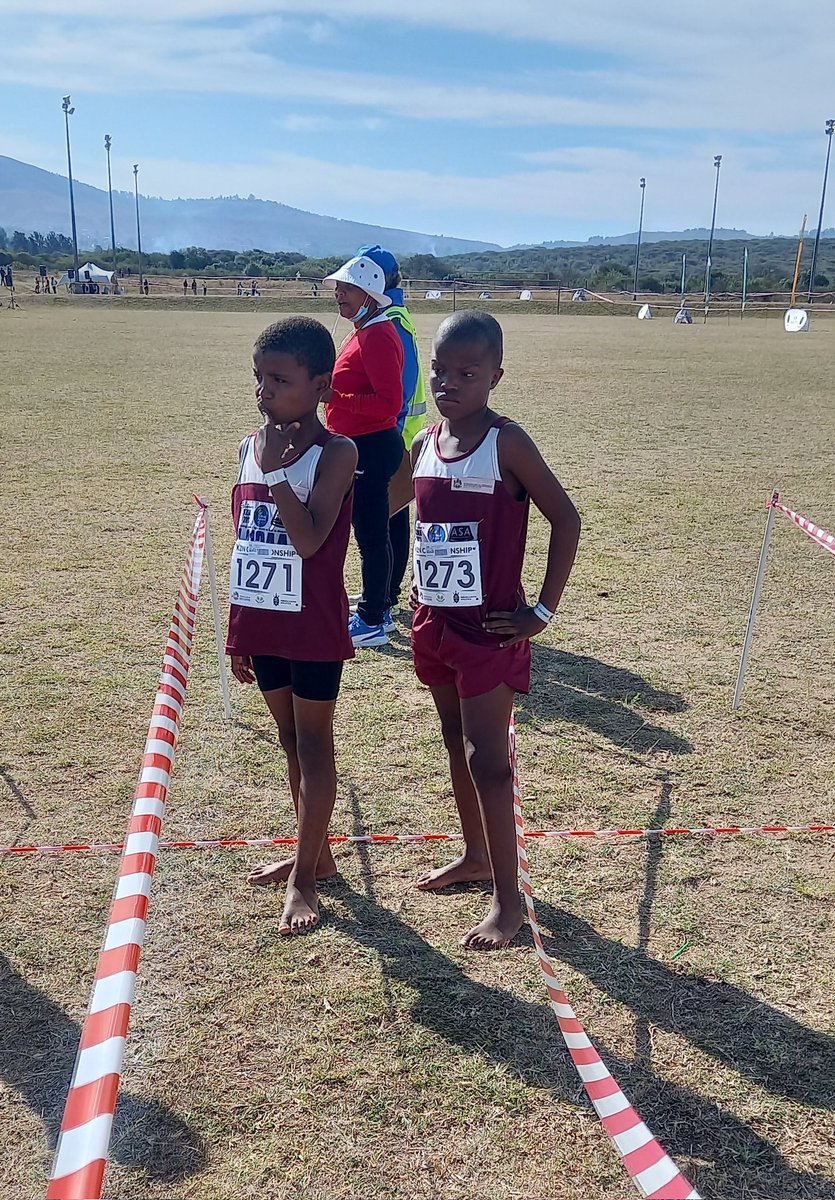CeboMaphumulo's tweet photo. Congratulations to all TeamthandolwethuAC  winners &amp; top achievers at KZNA XC championship ❤️🙏❤️. #TeamthandolwethuAC #Fetchyourbody2023 #running #runningman #RunningwithTAC https://t.co/cvdr9Rhszh