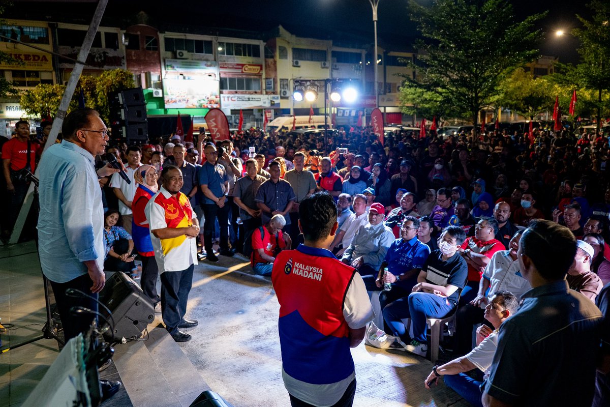 Anwar Ibrahim tweet media
