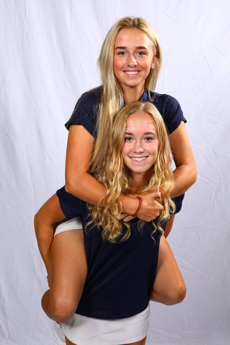 FDUKnights's tweet photo. Happy #NationalSistersDay!

🤺🏃‍♀️| Dominique and Jordana Greaux-Gist (@FDUKnightsXCTF/@FDUKnightsFence)
⛳️ | Abbey and Haley Baker (@FDUKnightsGolf)

#uKNIGHTED https://t.co/Ib6tuWEvYe