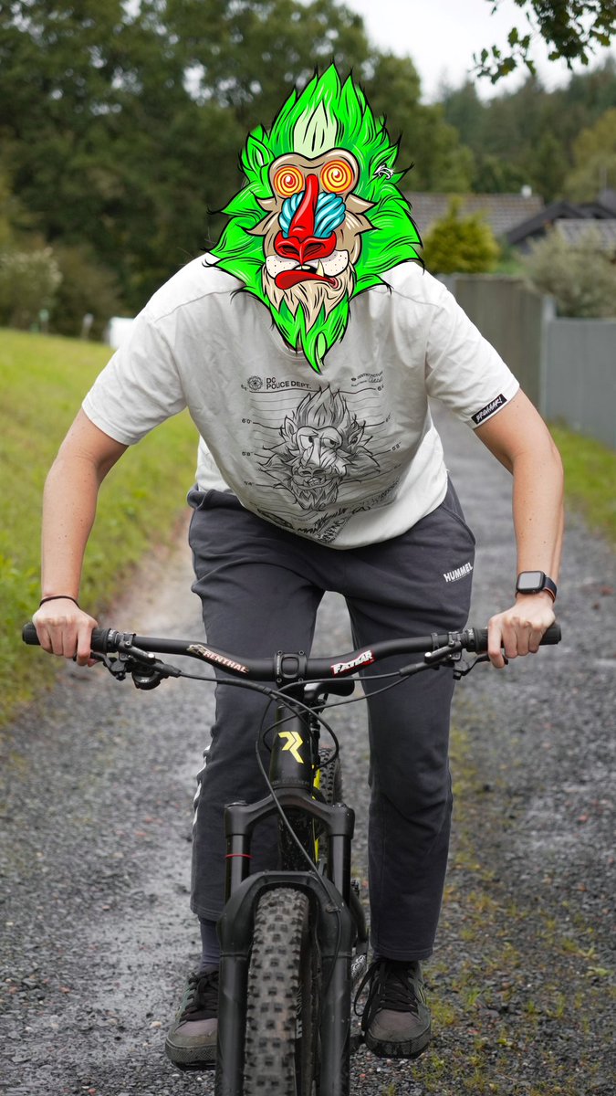 One of the riding #horde <a href="/TheMandrillz/">The Mandrillz NFT ™️💤</a> #hordeshirtcontest #shirtcontest