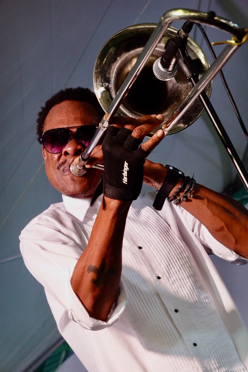 KnowSmallParts's tweet photo. Had a great time at #SatchmoSummerfest with @RebirthBB @Delfeayo @BOEMONEY6 and more. Food from @14ParishesNOLA @BeaucoupEats. #Satchmo #SatchmoFest #LouisArmstrong #LAtoNOLA #musicfestival #neworleansfestival #freeneworleans #livemusic @FQFestNOLA https://t.co/KRQdnaZWQC https://t.co/PEVFkUU5Js