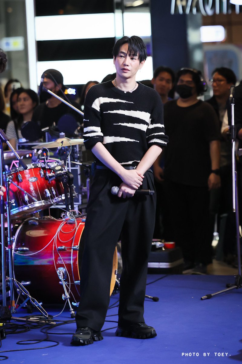 photobytoey's tweet photo. อวยยศชุดนี้หน่อย ชอบมาก ใส่แล้วโคตรน่ารักกกก 😘 

@peckpalit 
#PeckPaLitChoke 
#เป๊กผลิตโชค 
#ซนซนTalkAndShow
#ซนซนให้สุด
#ซนซน40ปีGMMGRAMMY
#palitgallery 
#photobytoey https://t.co/ZdNweaPwsD