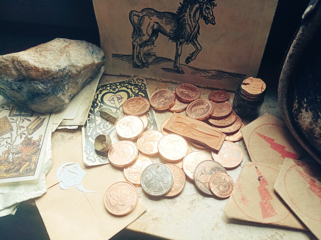 CubeCAGE's tweet photo. Back from #ConQuest / #Mythodea we once again made lots of coin and connections - and survived the mud and rain ✊✊✊🌈 https://t.co/MRCrNXZvTw