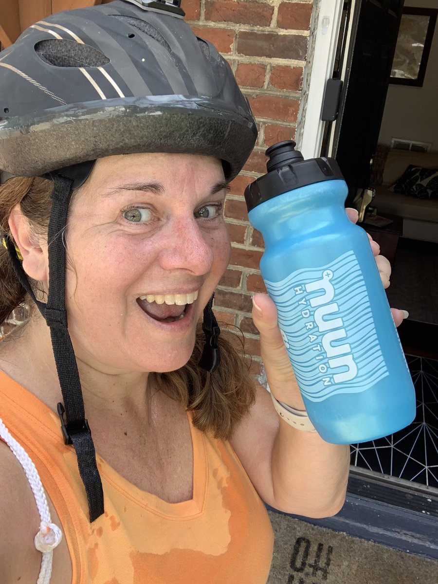 ursula4ster's tweet photo. #SundayThoughts #SundayMotivation #Karma
@bikeMStraining is progressing very well. Rode 35 miles!! #Richmond trip to see @tbtduluth ๐ข๐๐ด๐งก
Before ride ===> After ride
#smile #MightyStrong #milesofsmiles #love #cycling
https://t.co/uoj8BVaGDX https://t.co/WaUMJfn8WA