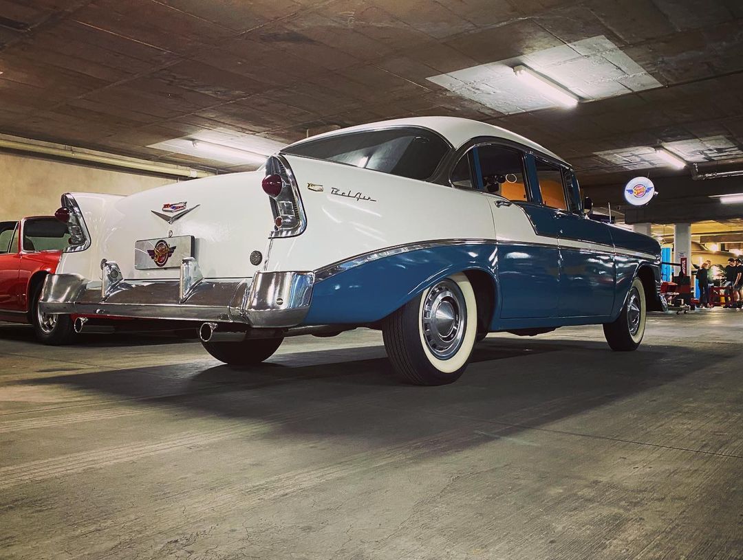 winnie_car's tweet photo. 1956 Chevrolet Bel Air 4 Door
.
.
.
#dodge #DodgeChallenger #rt #dodgert #dodgechallengerrt #instacars #cars #carsofinstagram #carswithoutlimits #Carstagram #uscars #americancars #musclecar #musclecars https://t.co/FEiedSHWmC