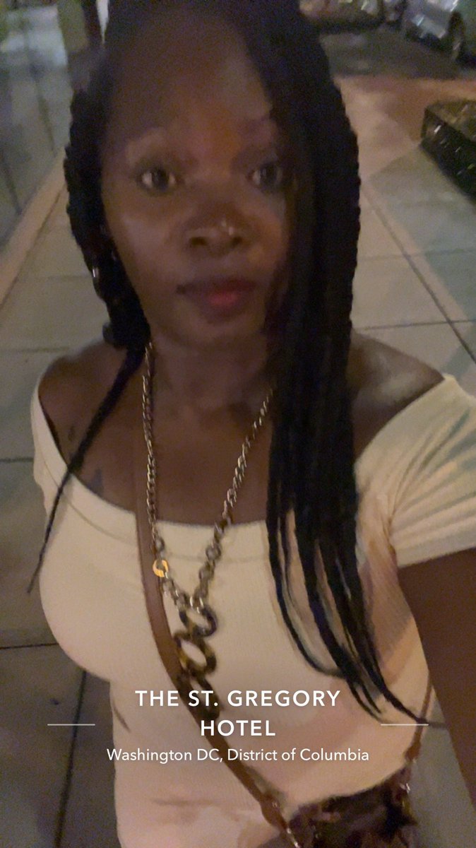 SharonConaway1's tweet photo. Sweat in the City! #DC #WashingtonDC #DistrictofColumbia #DupontCircle https://t.co/RsCBqtWPKr