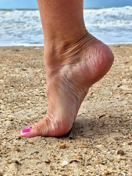 Just love taking pictures of my wife's feet #feetlover #love #sexy....... https://t.co/mNvvlWdaVT<a href="/tag/feetlover"class="tags">#feetlover</a><a href="/tag/love"class="tags"><span>#love</span></a><a href="/tag/sexy"class="tags"><span>#sexy</span></a>