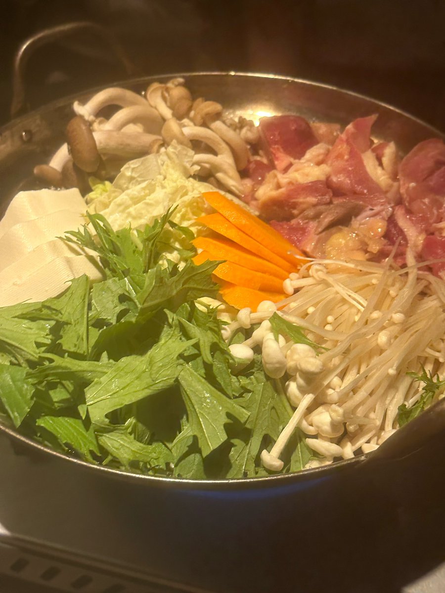 aespasbbl's tweet photo. [230807] 1:08AM KST/JST: 🦋

- +📸 
- off work~ 
- i just had dinner together with (aespa) unnies, our aespa staff, and the dancer unnies~~~ 
- since everyone worked so, so hard ㅠㅠ
- +2 📸
- we ate meat https://t.co/nKMyJMxbJU