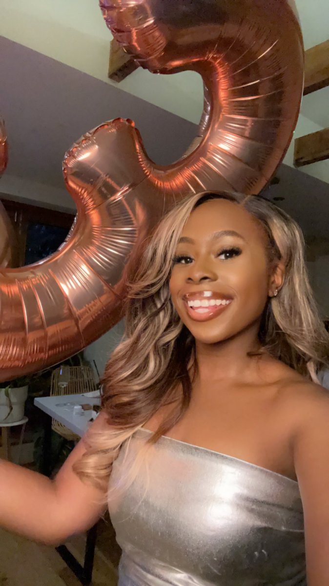 Emily-Grace Folorunsho tweet media