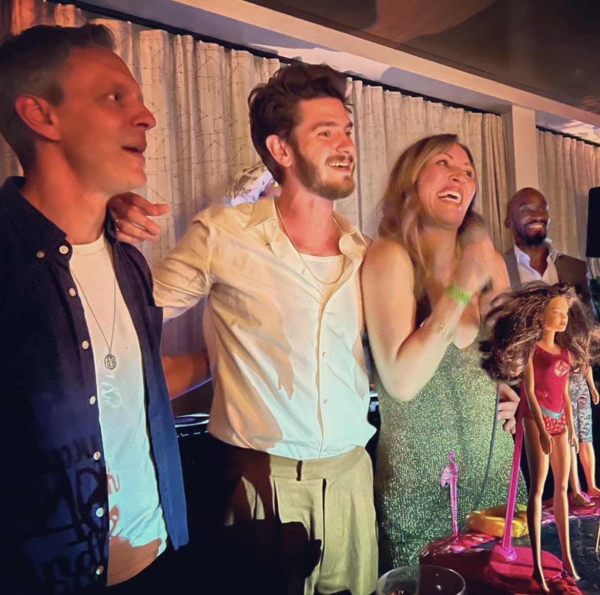 Andyygarfield's tweet photo. Andrew celebrating his birthday in Italy with friends, he's adorable https://t.co/CdwXB5Du6t