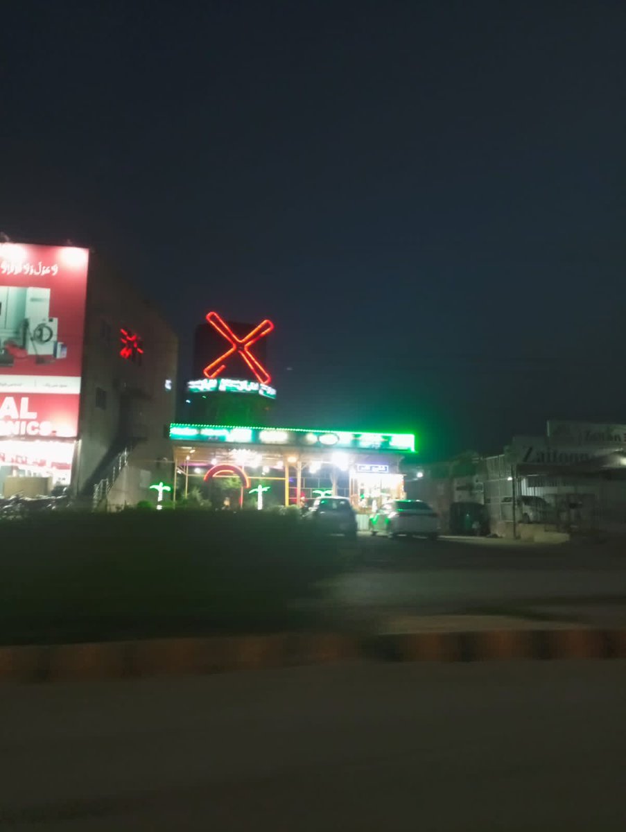 ATTIQPSE4NUST's tweet photo. @elonmusk 
I think you open Twitter office in Pakistan 😜😂😂😂😂 https://t.co/89C5805Fvy