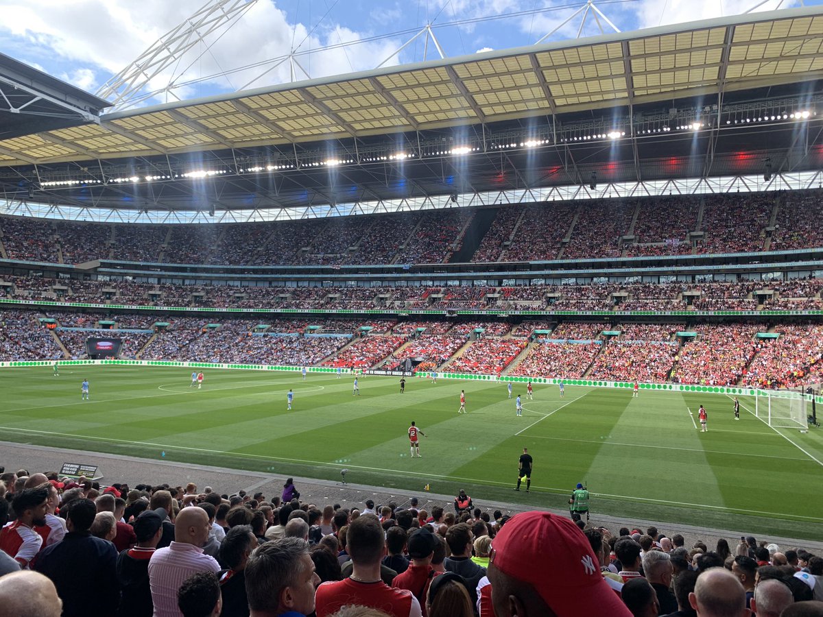 Nice being a neutral for the day, more of a tactical view for this one 📝🏟️ #CommunityShield