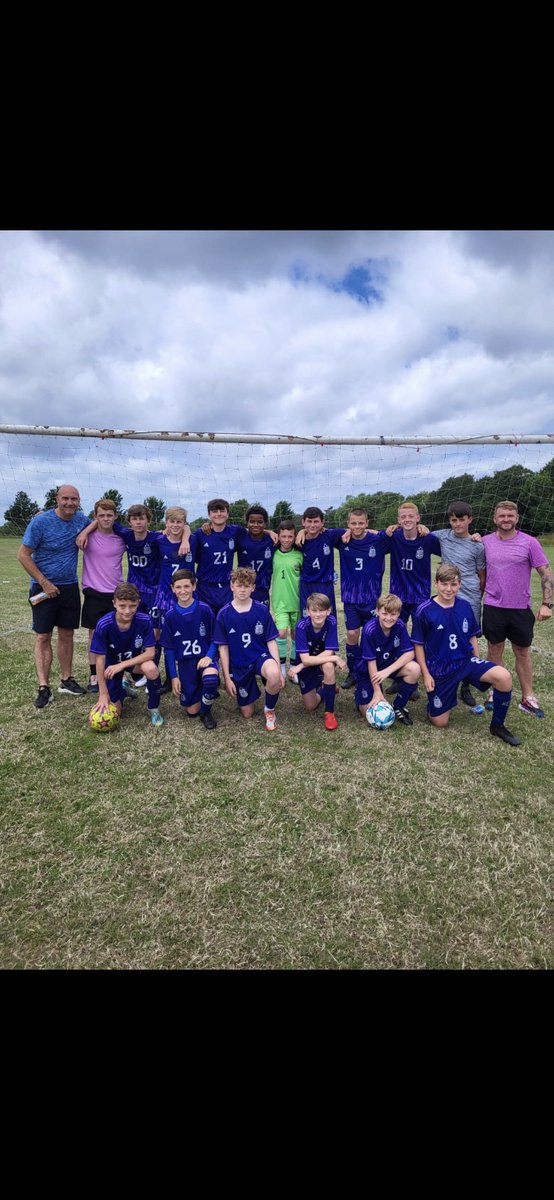 What a great day yesterday with the remyca family at the lads presentation. Thanks to <a href="/dustymc76/">ste</a> and <a href="/ALANRED83/">ALAN</a> for given bobby a great send off as he starts his new chapter . Thanks for some brilliant memories. Up the remy ⚽️❤️🖤😢