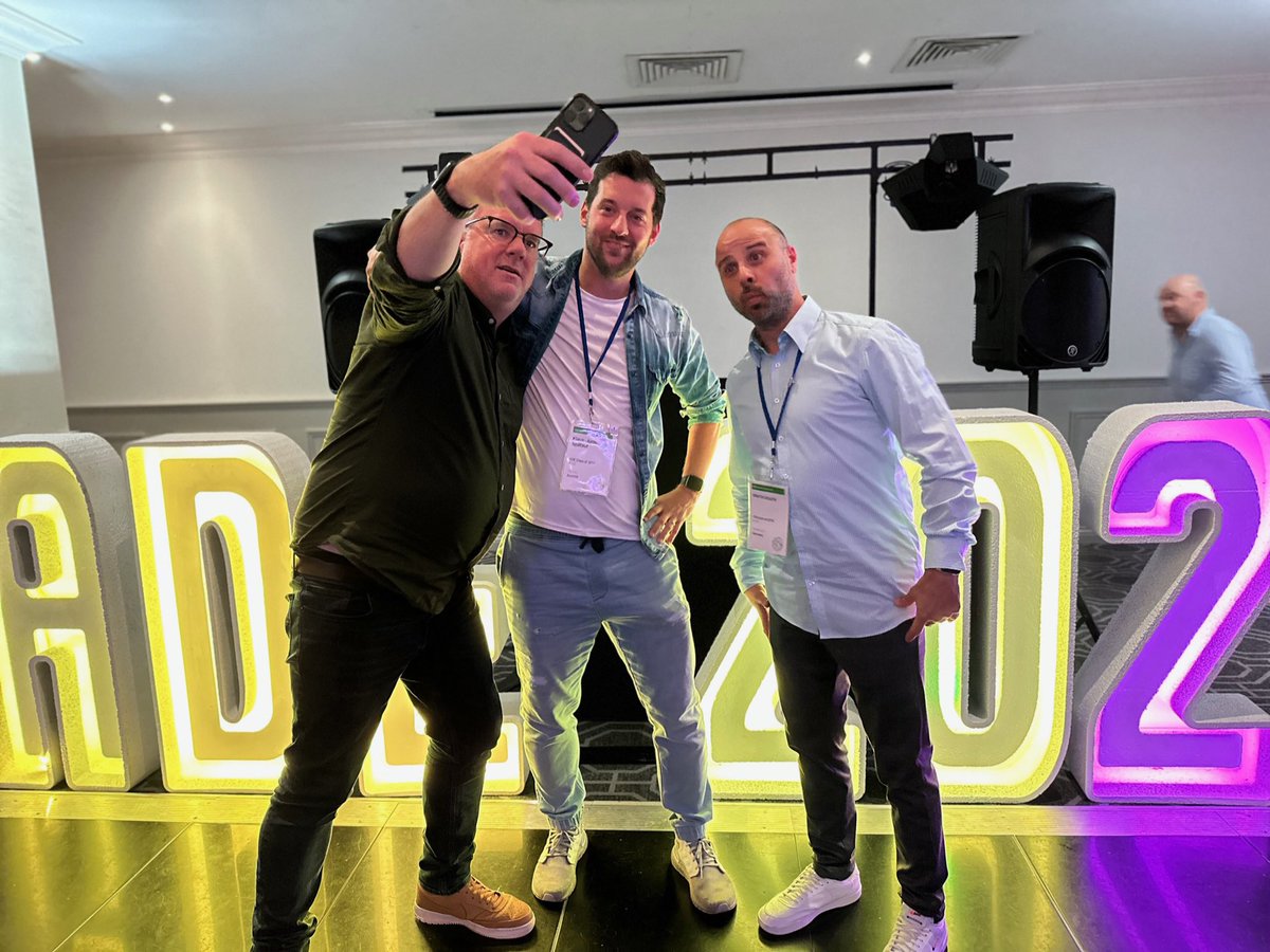 Martin Mucha tweet media