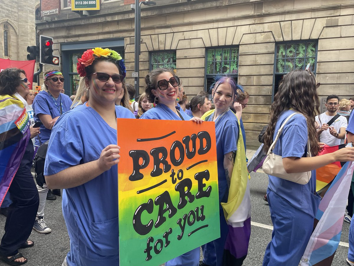 Baxter_Heyes's tweet photo. Pure queer joy, such positivity and love within the City  #LeedsPride, walking together @LTHTLGBT 😍 🏳️‍🌈🏳️‍⚧️🥳 https://t.co/zVdZvPdAd7