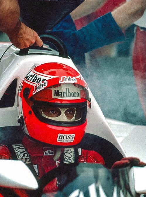 Flat Out! (@flatout90s) on Twitter photo 