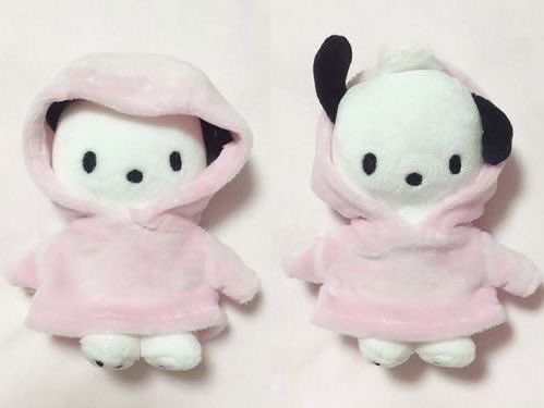 sanriodaily's tweet photo. tiny pochacco 💫 https://t.co/mgjke2lIcP
