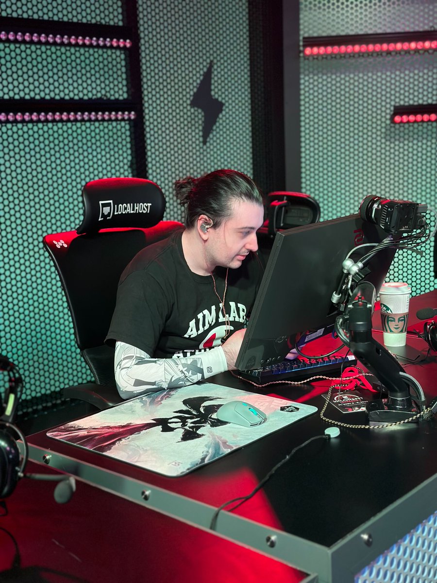 Nerd Street tweet media