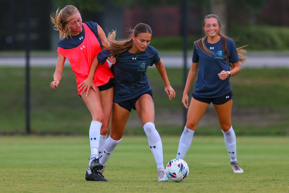 CoastalWSoccer's tweet photo. Week one ✅😁⚽️

#ChantsUp | #TEALNation https://t.co/kgF4MXwAt0