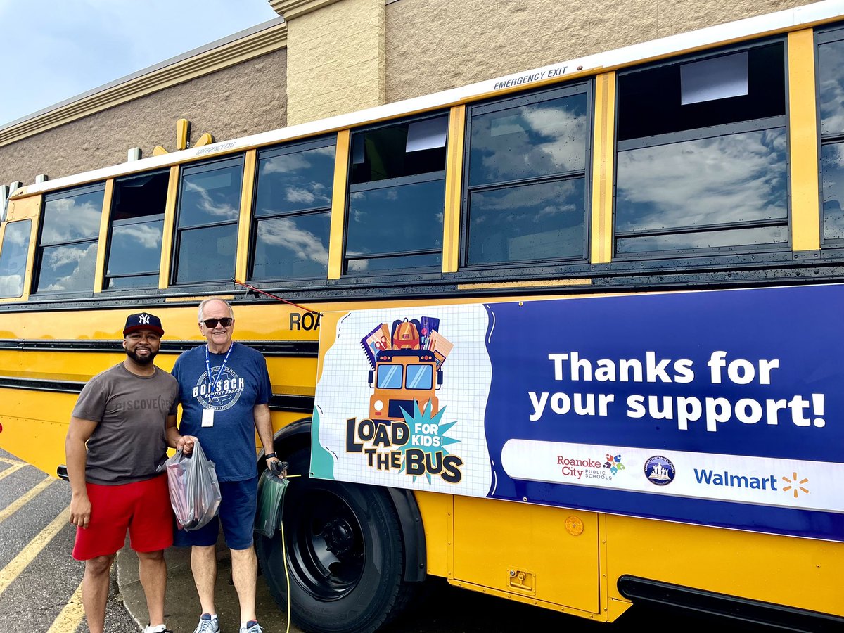 IAmEvanJohnson's tweet image. Stopped by @Walmart and donated a few school supplies for @RkeCoSchools @RoanokeSchools. There is still time for you to do the same! #LoadTheBus @RoCoGov @City_of_Roanoke @SalemVA @WFXRnews