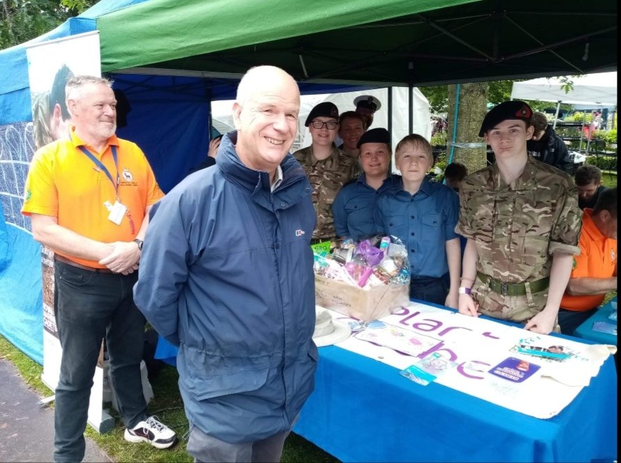 Avon and Somerset's Police and Crime Commissioner Mark Shelford kindly visited our stand at Taunton Flower Show . Mark has held commissions in the Army and Navy, and won the acclaimed Green Beret so was interested in the exploits of our Royal Marines cadets. @ASPolice