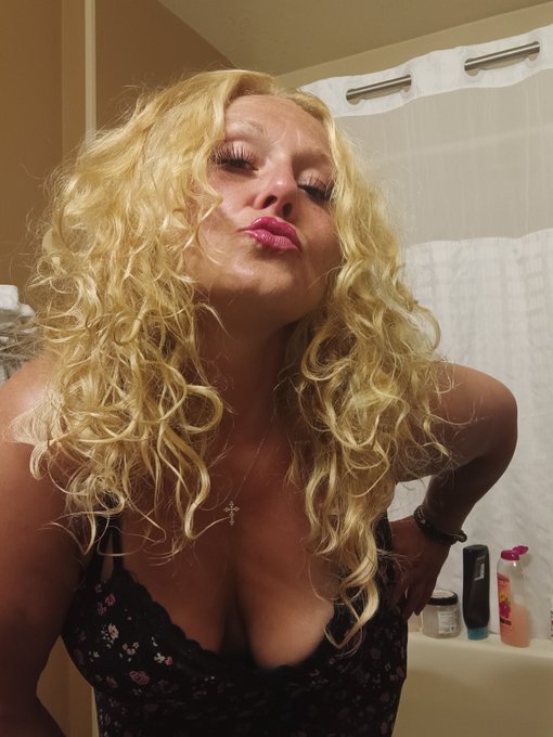I LOVEYOU!!!! 💋💋60 % OFF #onlyfanspromo #sellingcontent #buying content Cum n join the Naughty Fun!!<a href="/tag/onlyfanspromo"class="tags">#onlyfanspromo</a><a href="/tag/sellingcontent"class="tags">#sellingcontent</a><a href="/tag/buying"class="tags"><span>#buying</span></a><a href="/tag/nsfw"class="tags"><span>#nsfw</span></a><a href="/tag/onlyfansmodel"class="tags"><span>#onlyfansmodel</span></a><a href="/tag/onlyfansbabe"class="tags"><span>#onlyfansbabe</span></a>