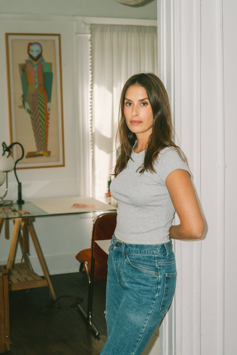 claire_salvo's tweet photo. studio sunday https://t.co/0kUC9As6VO
