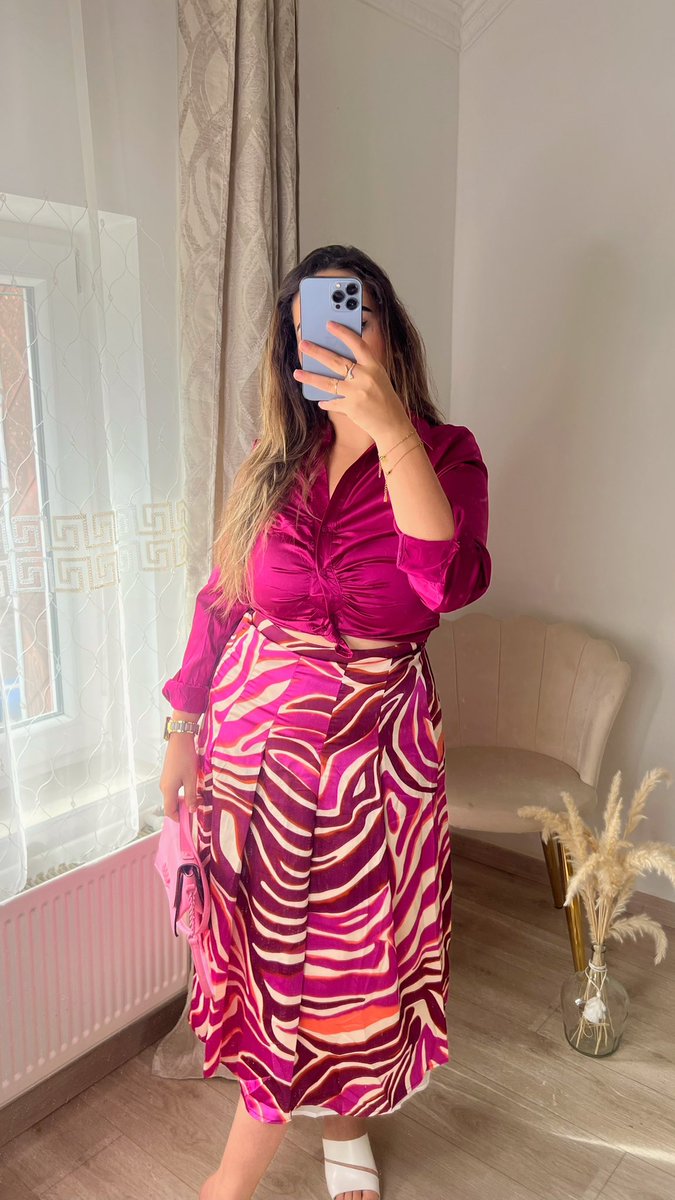 Monreflet_'s tweet image. J’aime trop cette tenue 🥹💘