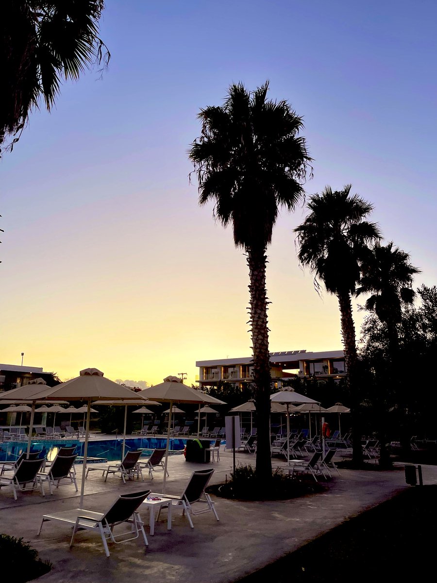 neilsonmessini's tweet photo. What a beautiful #sunset here at #Messini Beachclub tonight
@neilsonholidays https://t.co/9l5UcVxKsb