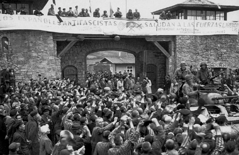 auschwitzxhibit's tweet photo. August 6, 1940 | First convoy with 392 Spanish Republican prisoners arrives to #Mauthausen camp in #Germany. In the picture, their liberation. 

Learn more about Spaniard prisoners in this camp: https://t.co/QVtiFiNbzG https://t.co/k8xY5g0Xoj