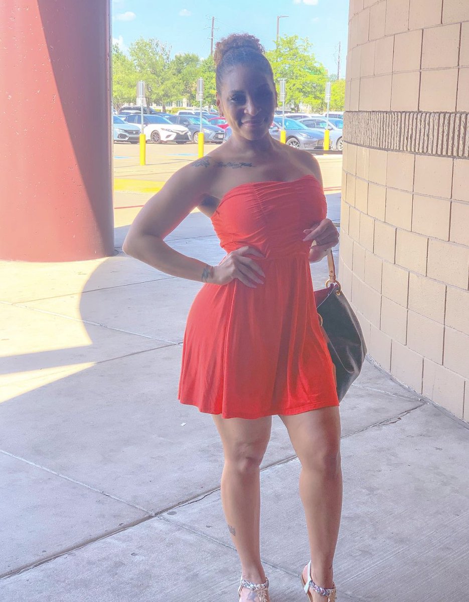 I had to endure every frown in my Mama’s forehead to get this pic cuz she was hot standing outside🤣🤣!! We enjoyed our movie date though 🤷🏽‍♀️
#libragirl1016 #chroniclesofnikki #texasheat