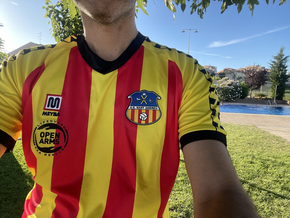 sintesinho's tweet photo. Animant a la @uesantandreu des de La Segarra. https://t.co/Q7UhBGspzx