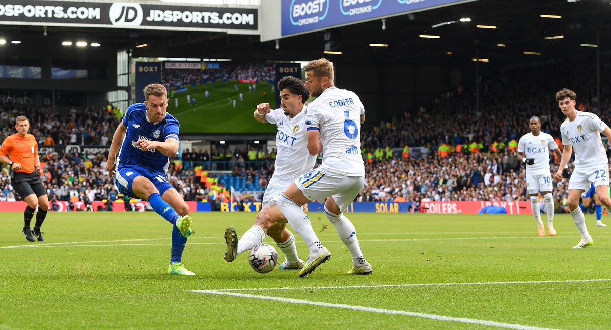 aaronramsey's tweet photo. Great feeling being back out there! Thanks to all the away fans, unbelievable support 👏🏻 Unlucky not to hold on but a good point away from home. Looking forward to playing back home!  @CardiffCityFC 💙 https://t.co/mxW0O3m6ES