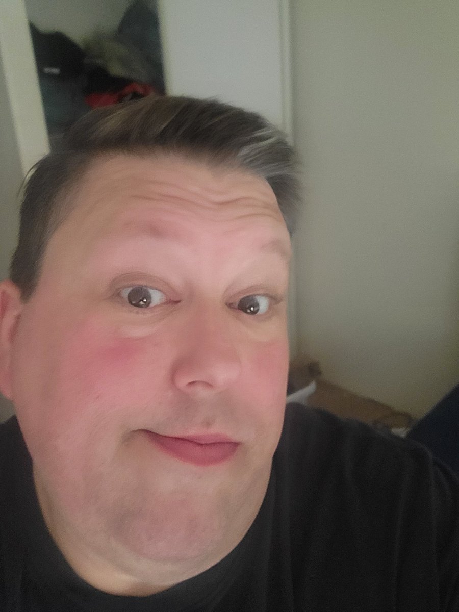 ActorGrove's tweet image. Happy Sunday !!