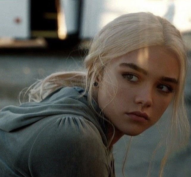 hhlaetitia's tweet photo. @Baswa_ Florence Pugh ofc https://t.co/4onxwuOBa6