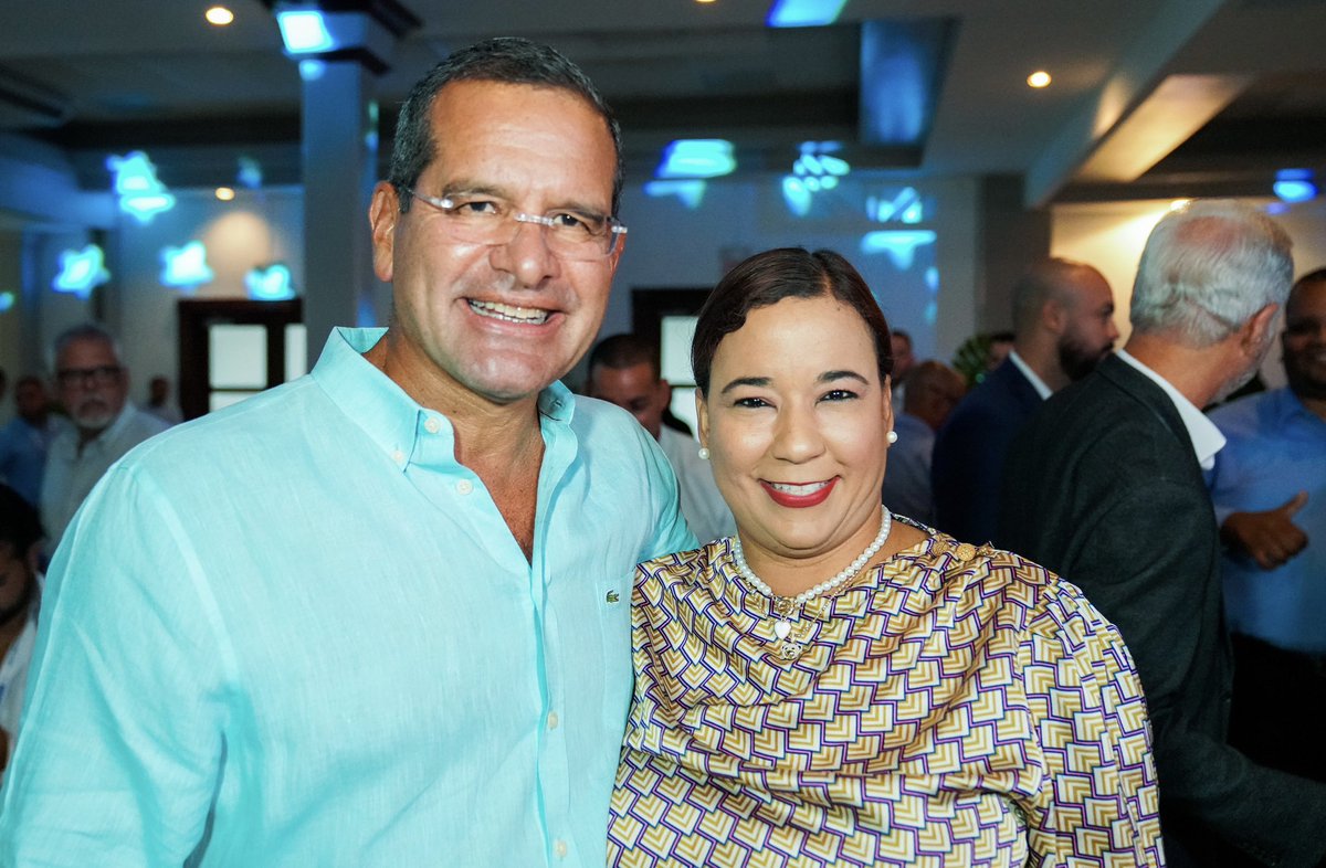 Un gran fin de semana lleno de adiestramientos y capacitación para todos nuestros alcaldes y alcaldesas federados y sus respectivos equipos de trabajo desde el #PRMayorsSummit. Mis felicitaciones al presidente de la <a href="/fedalcaldespr/">fedalcaldespr</a> y alcalde de #Camuy <a href="/gabrielhr51/">Gaby Hernández</a> por un excelente